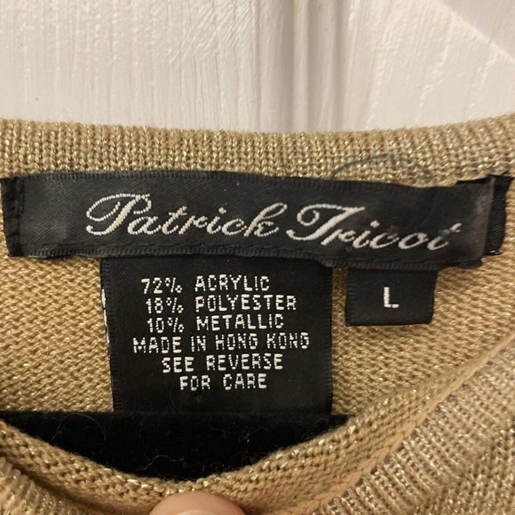 Vintage Patrick Tricot Women's Metallic Gold Sweater Size L. Short Sleeve. - Picture 3 of 6